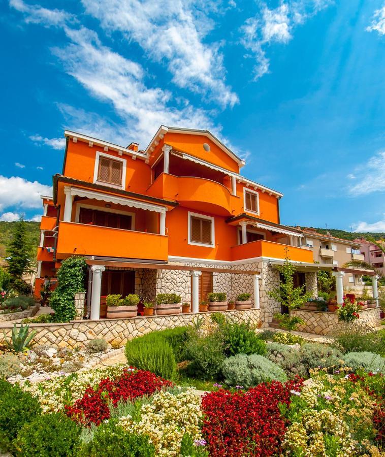 Villa Magnolija Cres Exteriör bild