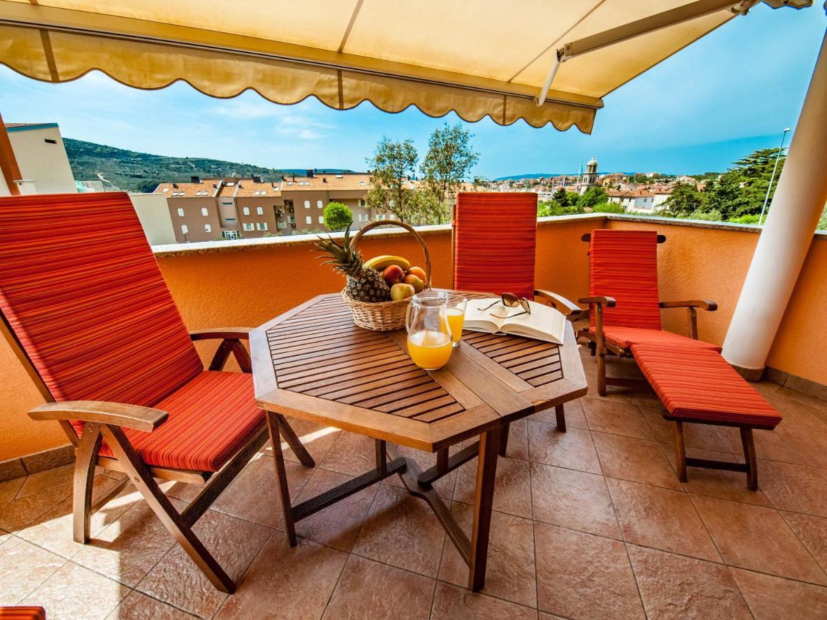 Villa Magnolija Cres Exteriör bild